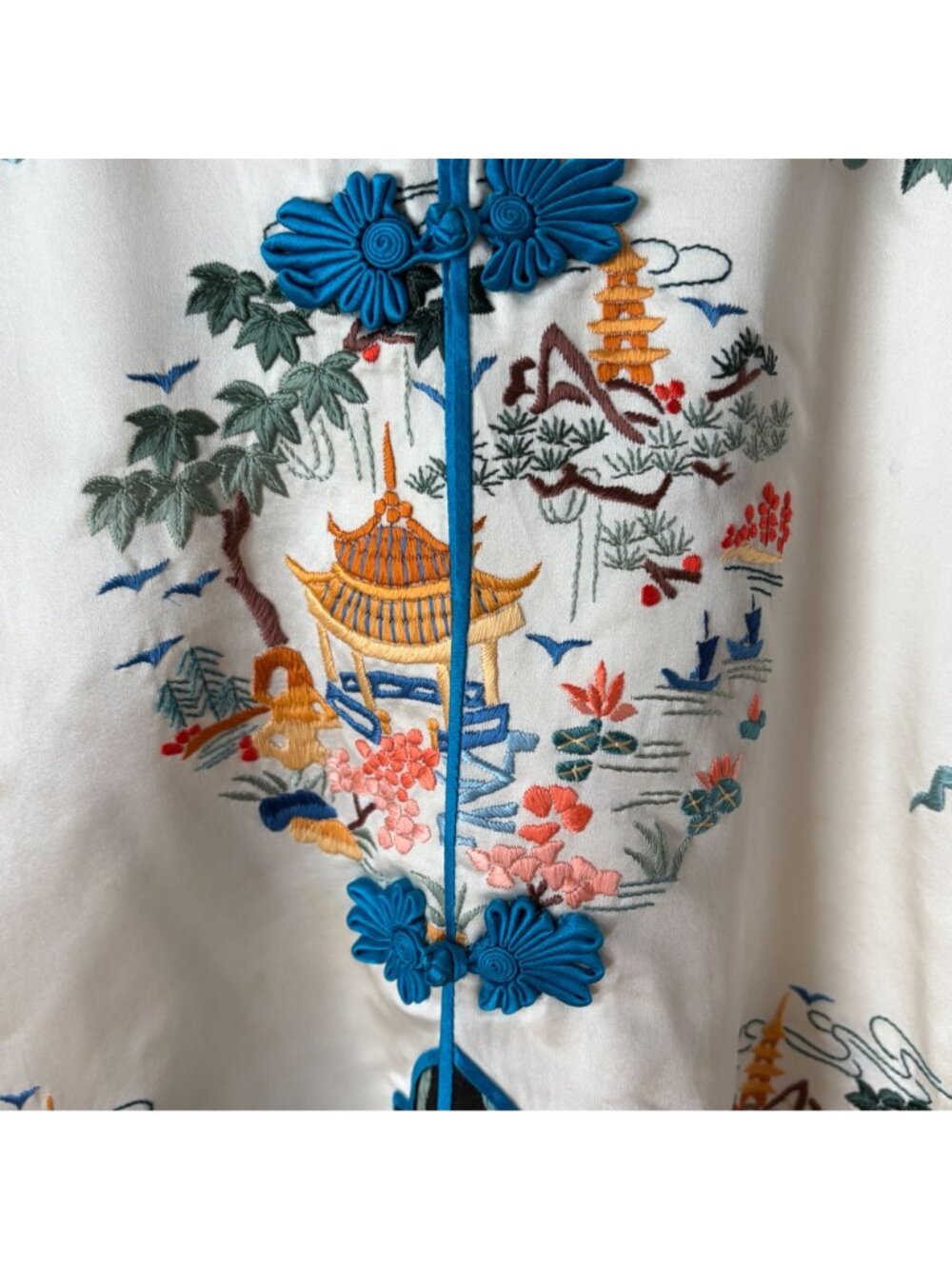 Vintage Chinese Bai Hua Embroidered Silk Jacket Cheongsam Frog Closure Scenic - Picture 6 of 12
